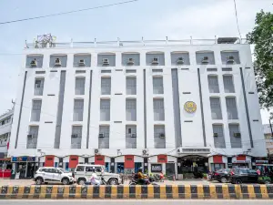 Hotel Prayag