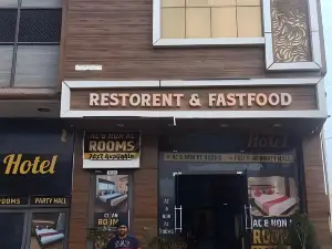 Hotel Rocky & C Foods