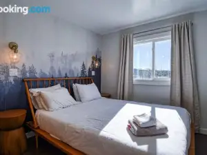 The Hilltop Haven 2Bd Suite and Pet Friendly