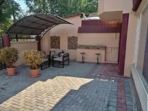 Z&G Apartment