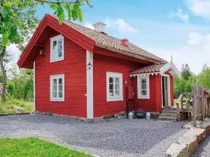 person holiday home in Mellosa