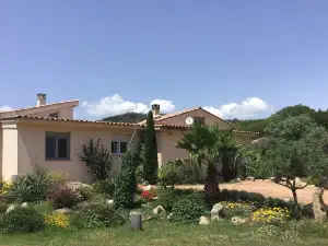 Beautiful House with Terrace, Open View, Swimming Pool, Classified  Meublée de Tourisme