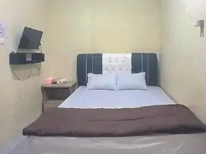 Ayna Syariah Mitra RedDoorz Indramayu
