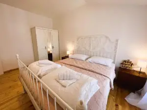 Zamaria Apartments