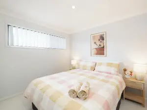 18 Darnley St