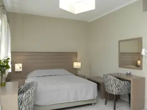 Kalydna Island Hotel