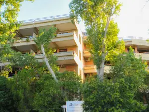 Apollonia Hotel Apartments