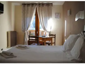 Au Logis de l' Arbizon