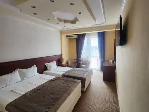 Zornica Hotel