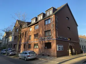 宮廷飯店