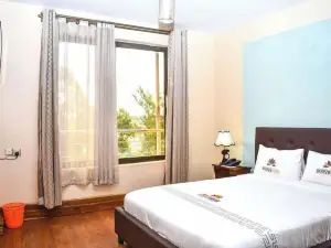 Breeze Hotel Nyahururu