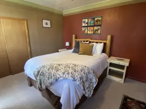 Cabin 11 at the Cedaredge Lodge