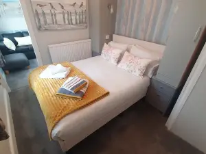 The Snug  at Bay House