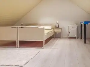 Cozy Apartment in Lyngdal with Wifi