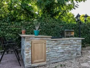 Villa Sausalito - Newly Designed 4Br House & Pool by Topanga