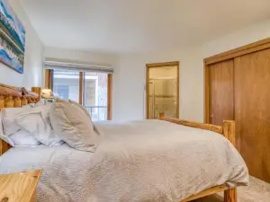 Ski House 155 - Meredith Lodging