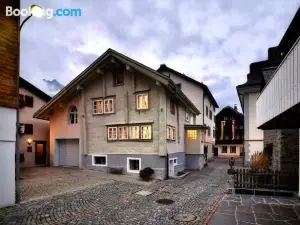 Charming Swiss Chalet Andermatt