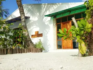 Ithaa Beach