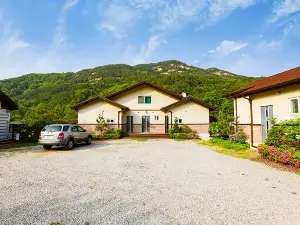 Goesan Geumneung Hwangto Pension