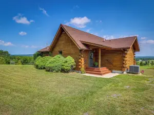 Stunning Gore Vacation Rental on 10 Acres of Land!