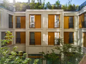TRIBE Paris Clichy
