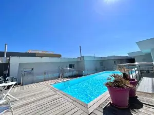 Parking + Piscine, Tout Confort, Proche aéroport & Mer