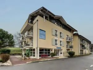Comfort Aparthotel Divonne l'Orée du Parc