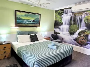 Mollymook Ocean View Motel Reward Long Stays - over 18's Only