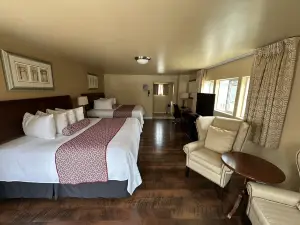 Abram Inn & Suites