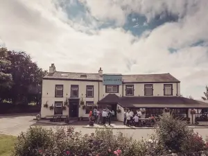 Longlands Inn & Cottages