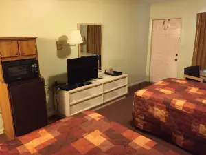 Sebring Inn