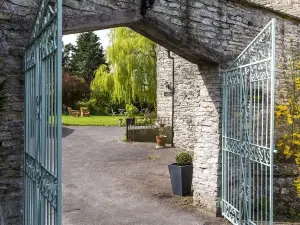 Worth House Bed and Breakfast