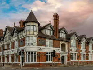 Best Western the Plough Hotel