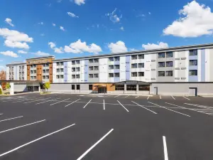 DoubleTree by Hilton Concord Downtown