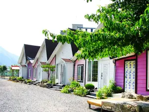 Goesan White Ville Pension