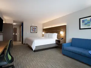 Holiday Inn Express & Suites Deland South