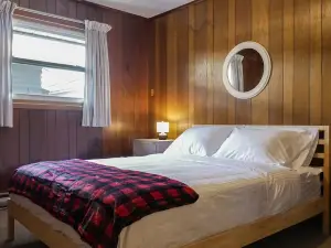 Sunnylea Resort