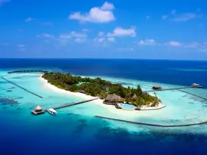 Komandoo Island Resort & Spa