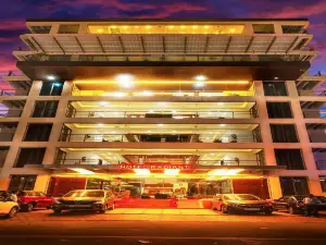 Hotel Radiant