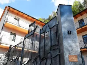 JM Apartments