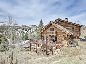 Secluded Mountain Cabin by Beaver Creek and Vail!