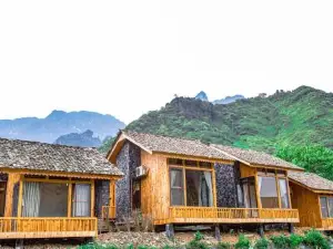 Chien's Lodge du Gia