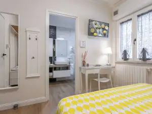B&B Pensieri d'Autore - Parcheggio e Self Check-IN