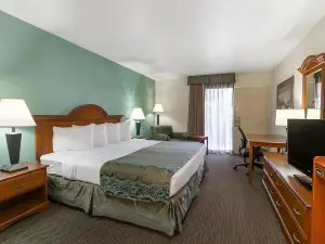 Baymont by Wyndham Sarasota
