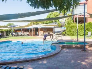 The Calzburg Guest Home