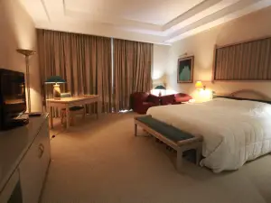 Grand Equator Hotel