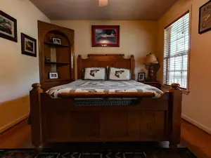 Lobo Landing Cabin #1