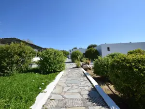 Niriides Resort