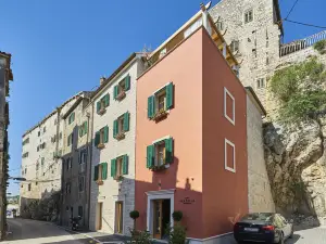 Villa Pergola