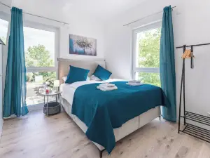 Lit Living - Luxury House - Box Spring - Parking - Exclusive Kitchen